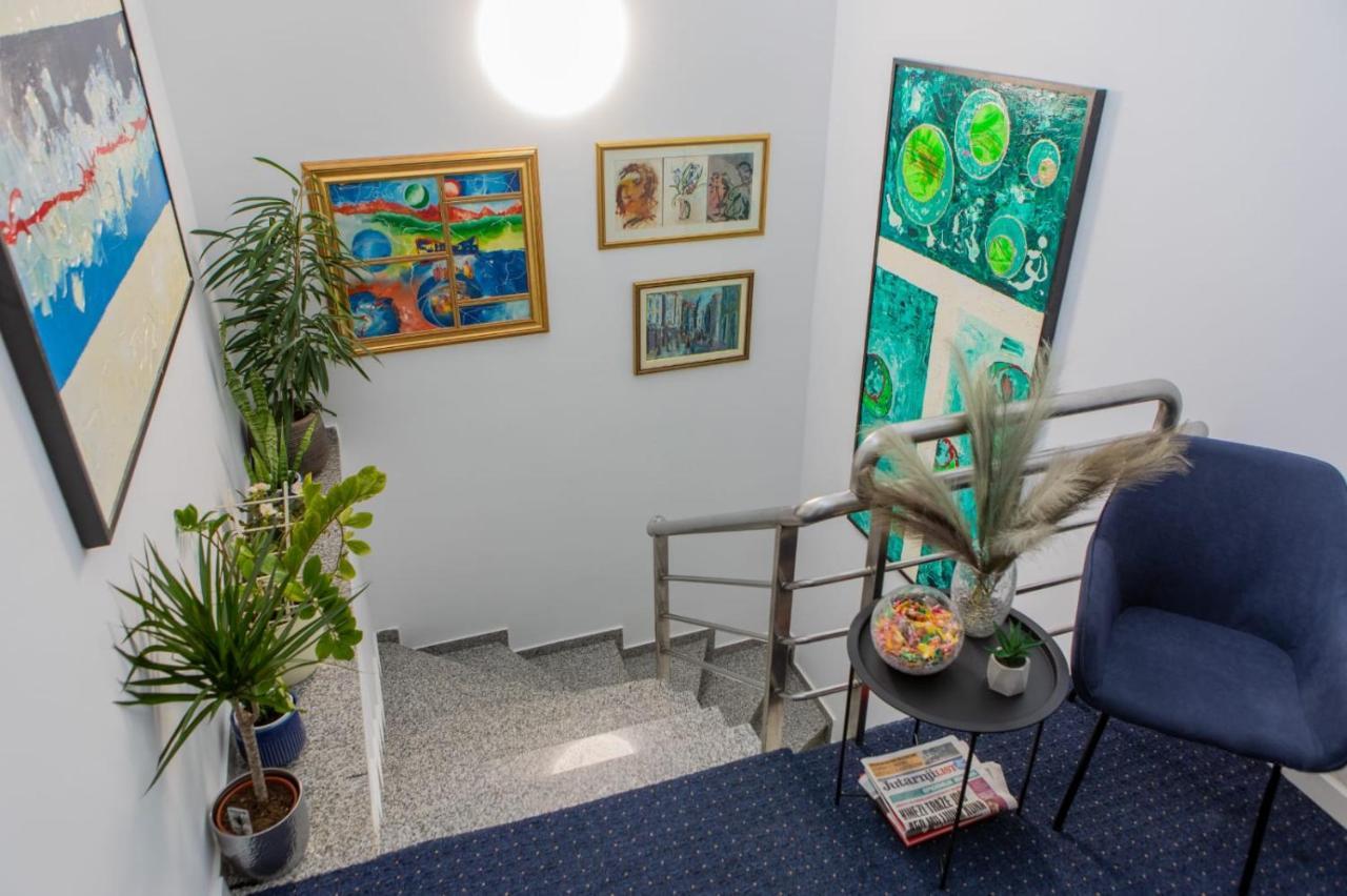 Four Roses Bed and Breakfast Ζάγκρεμπ Εξωτερικό φωτογραφία