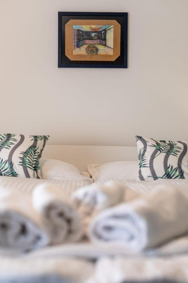 Four Roses Bed and Breakfast Ζάγκρεμπ Εξωτερικό φωτογραφία