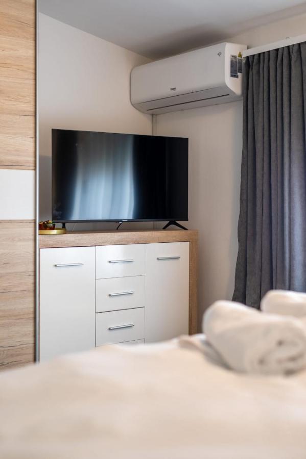 Four Roses Bed and Breakfast Ζάγκρεμπ Εξωτερικό φωτογραφία