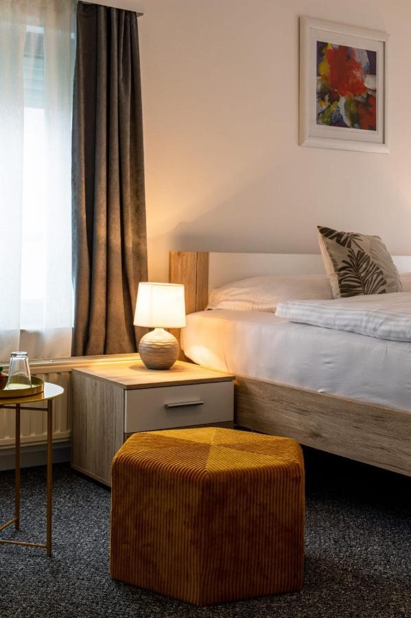 Four Roses Bed and Breakfast Ζάγκρεμπ Εξωτερικό φωτογραφία